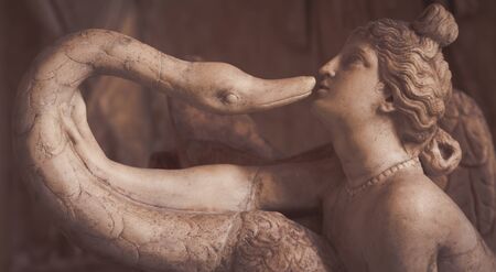 Marble, 130 A.C. According to the myth, Zeus disguised himself as swan to seduct Leda.のeditorial素材