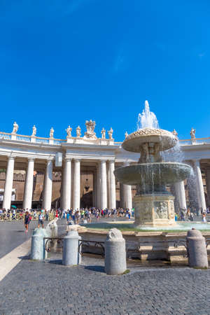 ROME, VATICAN STATE - AUGUST 24, 2018: long line of people waiting in front of Saint Peter Basilica entrance. Concept for overtourism and mass-tourism.のeditorial素材