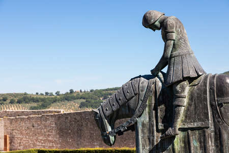 Assisi village in Umbria region, Italy. Statue of St. Francis. The town is famous for the most important Italian St. Francis Basilica (Basilica di San Francesco)のeditorial素材