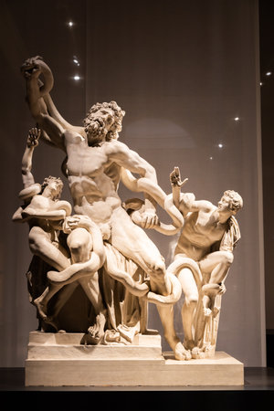 Bassano del Grappa, Italy - December 2022: statue of Laocoon and his sons, famous ancient sculptures since it was excavated in Rome in 1506 - Property Vatican Museumのeditorial素材