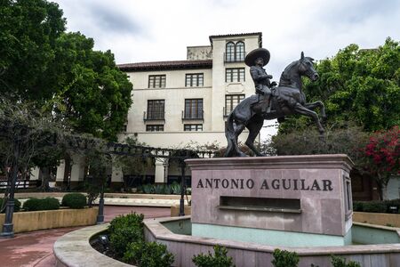LOS ANGELES, USA - FEBRUARY 18, 2017: The Antonio Aguilar Statue at El Pueblo de Los Angeles Historical Monument, Olvera Street in Los Angels.のeditorial素材
