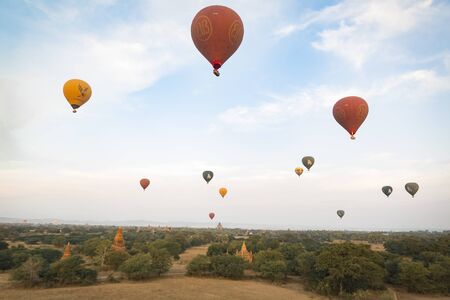 Clear sky with hot air ballons