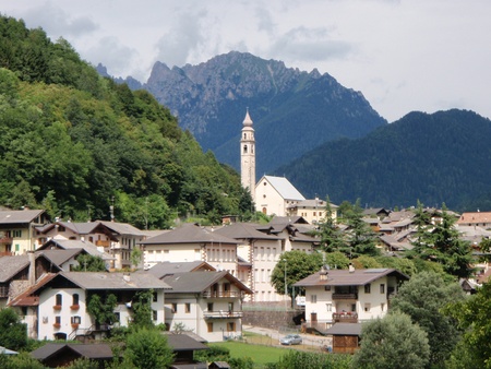 A small picturesque town in the Italian Dolomitesの写真素材
