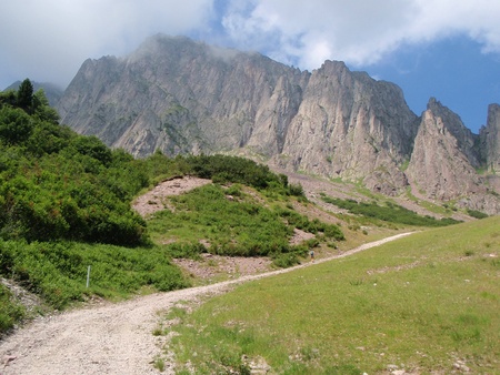 Steep vertical cliffs in the Italian Dolomitesの写真素材