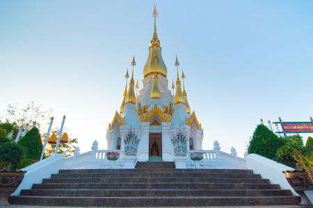 Thailand White pavilion at Wat Khong Chiam.のeditorial素材