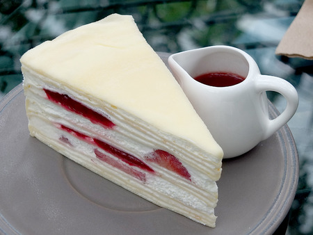 crepe cake strawberryの写真素材