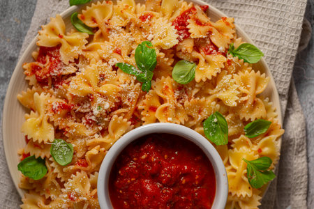 Delicious and simple pasta with marinara sauce, full of garlic and spicesの写真素材
