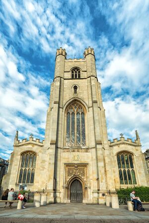 CAMBRIDGE, UNITED KINGDOM - JULY 11, 2016: Great St Mary's Church in summer scenery. Church was first built in 1205, destroyed by fire in 1290 and rebuilt. The present look gets between 1478 and 1519.のeditorial素材