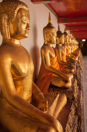 Buddha statues in Wat Pho, Bangkok, Thailandの写真素材