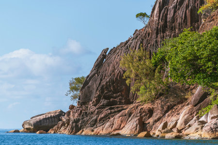 Bizarre Shaped Granite Rock Looks Like A Lizard - Seen At The Beautiful West Coast Of Curieuse Island, Seychellesの写真素材