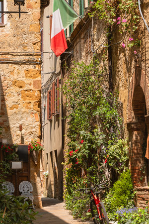 Idyllic Alley In Historic Pienza - A UNESCO World Heritage Siteの写真素材
