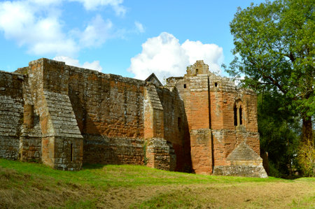 The historical Kenilworth Castle in Warwickshireのeditorial素材