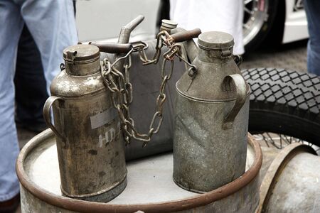 Older oilcanの写真素材