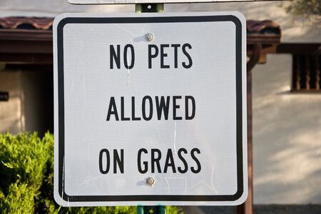 Sign - No pets allowed on grass, USAの写真素材