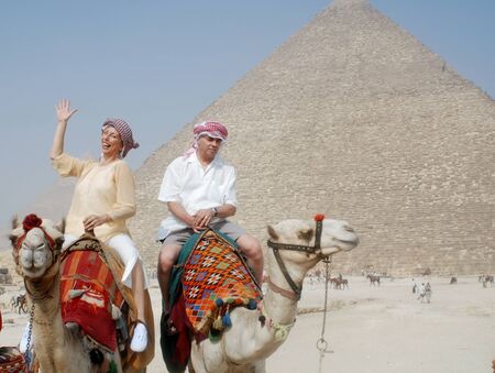 Tourists on camels のeditorial素材