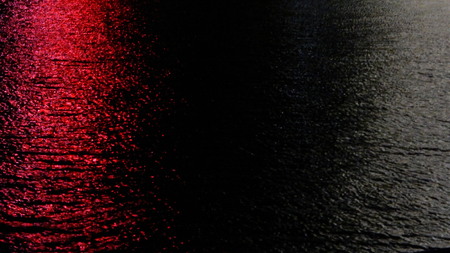 Light on water I mirroringの写真素材