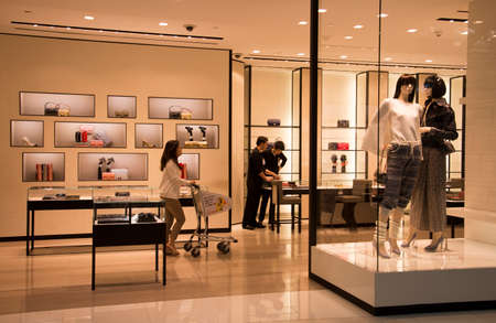 Exculsive duty free airport shop Bangkok Thailandのeditorial素材