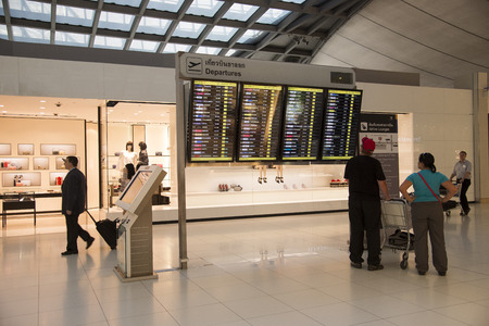 Suvarnabhumi International Airport Bangkok Thailand Flight departures boardのeditorial素材