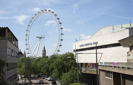 The London Eye and Big Ben central London landmarkのeditorial素材