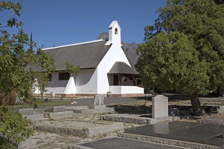 CHURCH GROOT DRAKENSTEIGN WESTERN CAPE SOUTH AFRICA - APRIL 2016 - The thatched Christian Church of St George at Groot Drakenstein in the Western Cape Southern Africaのeditorial素材