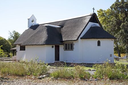 CHURCH GROOT DRAKENSTEIGN WESTERN CAPE SOUTH AFRICA - APRIL 2016 - The thatched Christian Church of St George at Groot Drakenstein in the Western Cape Southern Africaのeditorial素材