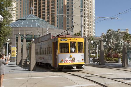 Yellow streetcar at the Grego Plaza stop in Downtown Tampa USA. April 2017のeditorial素材