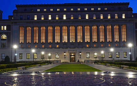 Manhattan, New york, USA. 2020.  Columbia University by night, Manhattan, New York USA.のeditorial素材