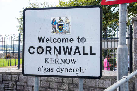 Torpoint, Cornwall, England, UK.  Welcome to Cornwall sign  in English and Cornish on the roadside.
