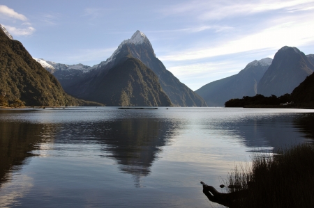 Reflection of Mitre Peak, Milford Sound, Fiordland, New Zealandの写真素材
