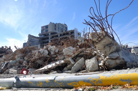 CHRISTCHURCH, NEW ZEALAND, NOVEMBER 16, 2012 - Piles of rubble in Christchurch, South Island, New Zealand, since the big earthquakeのeditorial素材