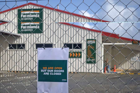 GREYMOUTH, NEW ZEALAND, APRIL 18 2020: Signage shows that a business has restricted access during the Level 4 Covid 19 lockdown in New Zealand, April 18,  2020のeditorial素材