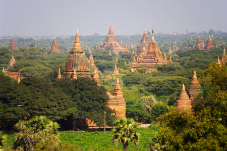 Temples of Bagan  Myanmar  Burma  There are over 4,000 temples and other religious structures at Bagan, Myanmar  Burma  の写真素材