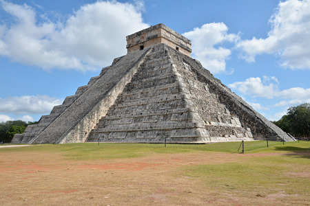 Temple of Kukulkan, pyramid in Chichen Itza, Yucatan, Mexico.The Temple of Kukulkan usually named as El Castillo. This step pyramid is about 30 metres high and consists of a seriesof 9 square terraces, each approximately 2.57 metres high, with a 6-metre tの写真素材