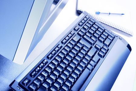 Computer - high key