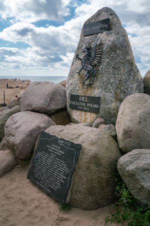 Hel, Poland - 08.01.2021 Vertical shot of Monument, Kashubian mound, Hel - beginning of Poland. Famous landmark at Baltic shore.のeditorial素材