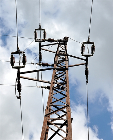 high voltage conductorのeditorial素材