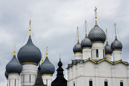 Russia, Rostov Veliky, September 2020. Assumption cathedral. Domes of the assumption Cathedral of the Rostov Kremlin on a cloudy day.のeditorial素材