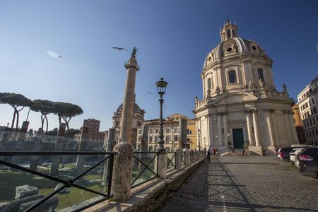 Rome, Italy, February 2018 - Snow covered Rome, winter tourism in capital city of Italy, famous travel destination in winter. Forum Romanum with snow.のeditorial素材