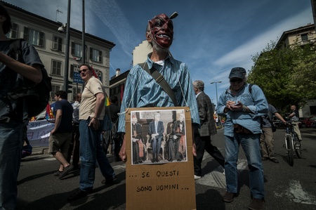 MILAN, ITALY - MARCH, 31 2012: occupy piazza affari manifestationのeditorial素材