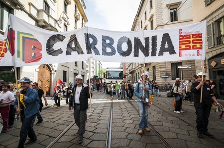 MILAN, ITALY - MARCH, 31 2012: occupy piazza affari manifestationのeditorial素材