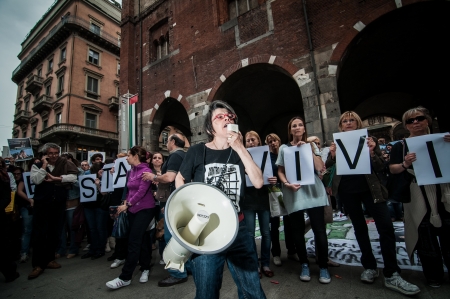 MILANO, ITALY - MAY 8  Manifestation against vivisection in Milan May 8, 2012  People protest in Milan against vivisection, struggling to close the dog testing center Green Hill and promoting veganismのeditorial素材