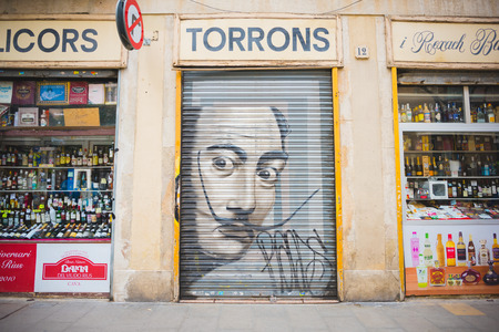 BARCELONA, SPAIN - MARCH 21: streets of Barcelona on March 21, 2015. Barcelona is the capital city of Catalonia in Spain and the country's second largest city, with a population of 1.6 millionのeditorial素材