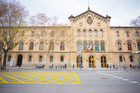 BARCELONA, SPAIN - MARCH 21: streets of Barcelona on March 21, 2015. Barcelona is the capital city of Catalonia in Spain and the country's second largest city, with a population of 1.6 millionのeditorial素材