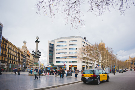 BARCELONA, SPAIN - MARCH 21: streets of Barcelona on March 21, 2015. Barcelona is the capital city of Catalonia in Spain and the country's second largest city, with a population of 1.6 millionのeditorial素材