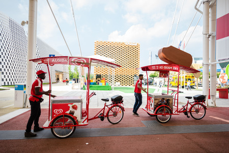 MILAN, ITALY - MAY 27: People visit Expo, universal exposition on the theme of food on MAY 27, 2015 in Milanのeditorial素材