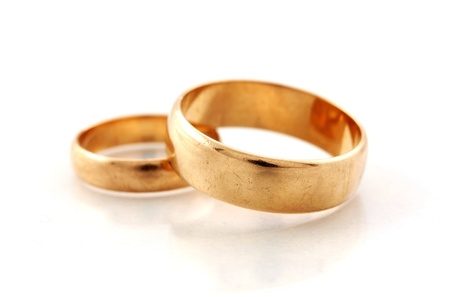 Macro fhoto of golden wedding rings の写真素材