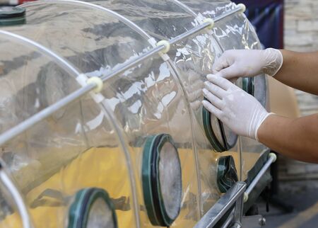 Stretcher Negative Pressure for quarantine Virus or the quarantine of infected patients - Health...