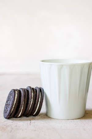 Chocolate cookies with cream