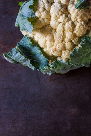 Cauliflower put on grunge backgroundの写真素材