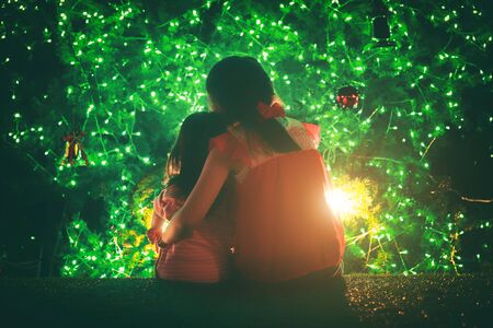 Sisters in Chirstmas Timeの写真素材